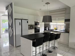 Nhà bếp/bếp nhỏ tại Maison entière