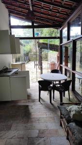 Η κουζίνα ή μικρή κουζίνα στο Casa da Cachoeira