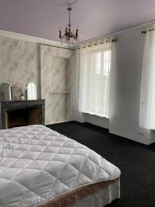 Photo de la galerie de l'établissement la Robiniere minimun 2 nuitées, à Saint-Cyr-en-Pail