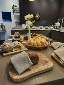 Φαγητό σε αυτό το ξενοδοχείο ή κάπου εκεί κοντά +82 φωτογραφίες