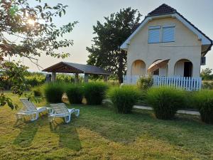 Zahrada ubytování HutiFeri apartman