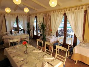 Εστιατόριο ή άλλο μέρος για φαγητό στο Guest House Navetta