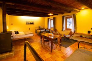 A seating area at Hotel La Tarjea