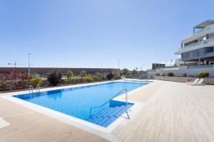 Basen w obiekcie A beautiful apartment with a beach view - La Tejita - El Medano lub w pobliżu