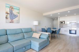 Kuchnia lub aneks kuchenny w obiekcie A beautiful apartment with a beach view - La Tejita - El Medano