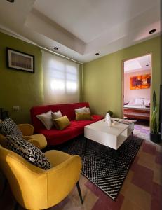 Khu vực ghế ngồi tại Casa Bismillah Antigua Guatemala +18 ảnh