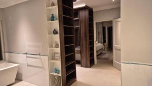 Ένα μπάνιο στο Parkhurst Luxe Retreat +32 φωτογραφίες
