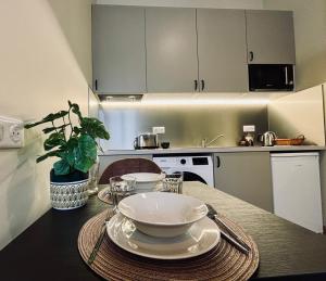 A kitchen or kitchenette at Studio Trinity
