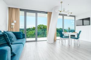 Posedenie v ubytovaní WAVE private apartament - Sea View
