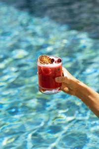 Minuman di Monun Hotel