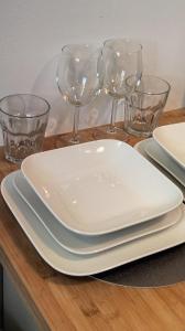 Ποτά στο Family & Business Friendly Apartment # Parking # Digital Check-in Near Disney & Paris Center +4 φωτογραφίες