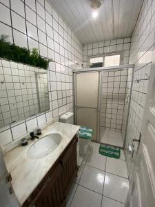 Ένα μπάνιο στο Casa Tupiara Murubira - Your place in COP 30