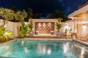 Bazén v ubytování Nococu Luxury Villa nebo v jeho okolí
