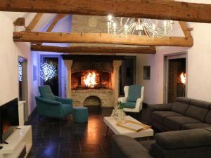 Gallery image of Gîte spacieux aux Monts des Flandres avec baby-foot et jardin - FR-1-510-16 in Oudezeele