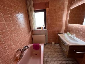 Φωτογραφία από το άλμπουμ του Exclusives Ferienhaus in Frankenau im Sauerland, cleaning included σε Frankenau