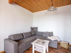 Posezení v ubytování Wohnung in Battenberg nahe Winterberg Skigebiet, cleaning included