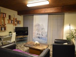 Φωτογραφία από το άλμπουμ του Apartment Manderscheid near Castle Ruins, cleaning included σε Manderscheid