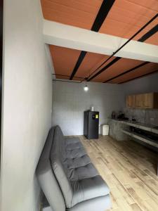 Kuhinja ili čajna kuhinja u objektu Aparta luz