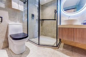 Koupelna v ubytování Shangpin Holiday Inn - Guangzhou New Baiyun International Airport Flagship Store