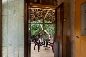 Siseõu või muu väliala majutusasutuses Kithul cob hideaway