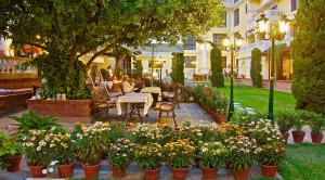 Giardino di Kathmandu Guest House by KGH Group