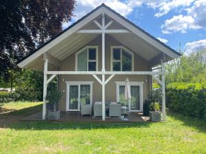 Κήπος έξω από το Chalet Rotbuche