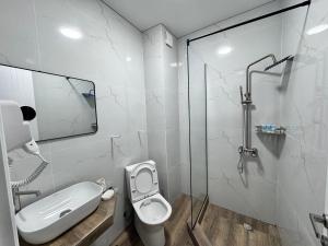 Koupelna v ubytování Nina two + 37 fotografií