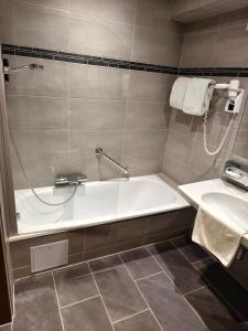 Łazienka w obiekcie Hotel Anker