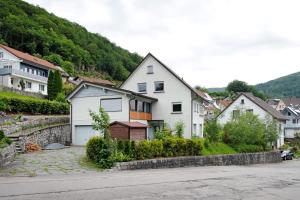 Nespecifikovaný výhled na hory nebo výhled na hory při pohledu z apartmánu