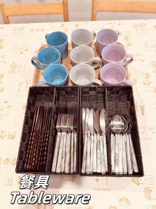 Фотография из галереи 豊の宿ーお花茶屋ー140平米ー駅6分ー寝室4つートイレ3つーシャワールーム3つー高速wifiー喫煙所有ー成田直通 в Токио
