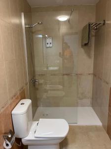 Koupelna v ubytování Increíble apartamento en pleno centro de Arrecife con parking privado