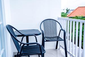 Μπαλκόνι ή βεράντα στο Artha Villa Pererenan By Fays Hospitality