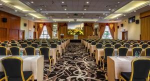 Khu vực hỗ trợ khách đi công tác/phòng hội thảo tại Grand Hotel