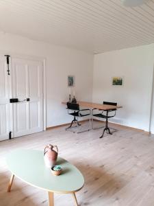 Fotografie z fotogalerie ubytování Apartment in Erlach v destinaci Erlach