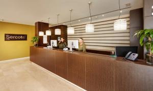 Vstupní hala nebo recepce v ubytování Sercotel Sant Boi