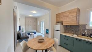 Η κουζίνα ή μικρή κουζίνα στο Estia Chios Apartments B7