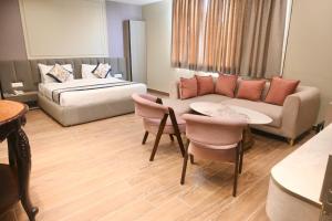 Gallery image of Galaxy Triveni in Prayagraj