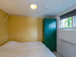 Postel nebo postele na pokoji v ubytování Comfy holiday home near sea + 11 fotografií