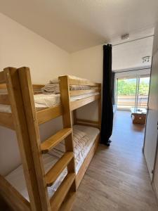 Postel nebo postele na pokoji v ubytování Dove house
