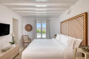 Voodi või voodid majutusasutuse Santa Marina, A Luxury Collection Resort, Mykonos toas