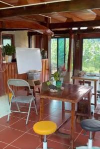 Φωτογραφία από το άλμπουμ του Uphill Coffee and Homestay - Nhà Trên Đồi σε Làng Xa