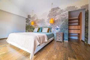 Katil atau katil-katil dalam bilik di Villa Emeraude - luxe, calme & piscine privée +26 gambar