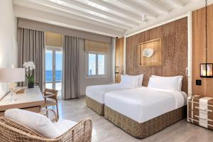 Voodi või voodid majutusasutuse Santa Marina, A Luxury Collection Resort, Mykonos toas