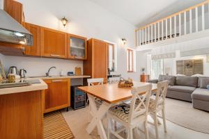 Kuchyň nebo kuchyňský kout v ubytování Casa Vacanza- Sa Nue