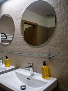 Koupelna v ubytování Apartmán Karlova Studánka