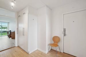 Foto sihtkohas Stavtrup asuva majutusasutuse Bright and Inviting Apartment with Garden View in Viby galeriist