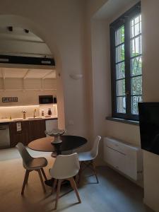 Køkken eller tekøkken på Secret Courtyard Milano + 28 billeder