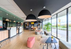 Posezení v ubytování B&B HOTEL Compiègne