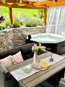 Gallery image of Apartmani Lara&Sara in Bihać +75 photos