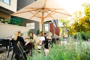 Portobello Wellness & Yacht Hotel Esztergom vendégei